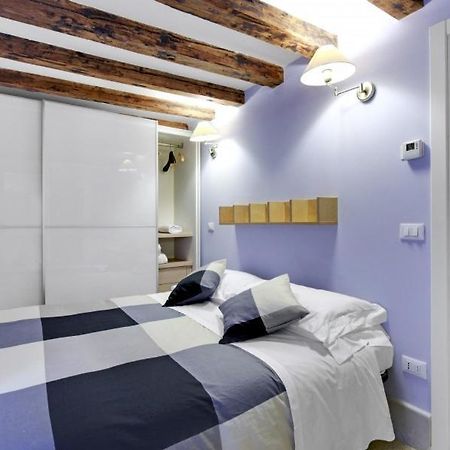 Cozy Apartment Up To 4 In Biennale Giardini By Bricola Apartments Venedig Eksteriør billede